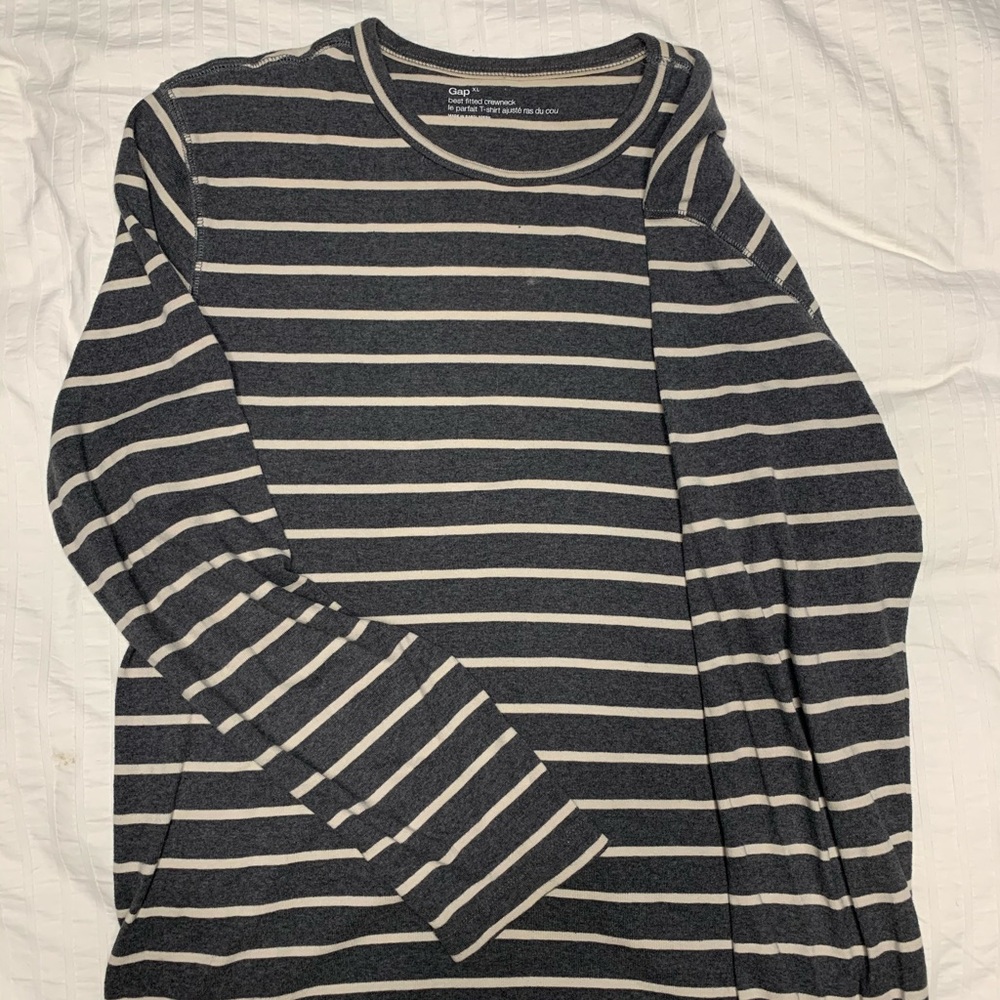 Gap Stripped Long-Sleeved Shirt
